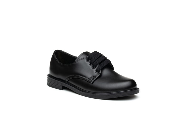 Youth store school shoes