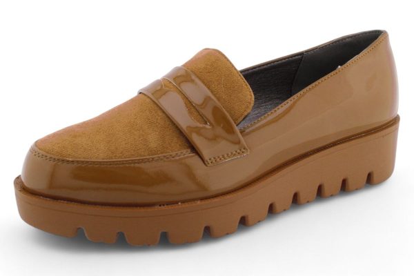 Women Polyurethane Sole Loafer