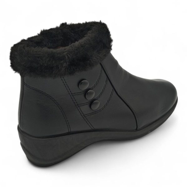 TTP Women Black Round Toe Ankle Boot with Faux Fur Lining HL210401-1 - Image 3