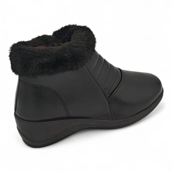 TTP Women Claasic Ankle Boot with PVC Sole and Faux Fur Lining HL210401 - Image 2
